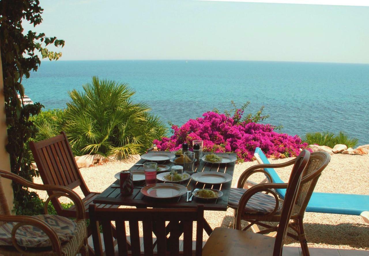Residencial Playa Mar Apartment Cala Mandia  Bagian luar foto